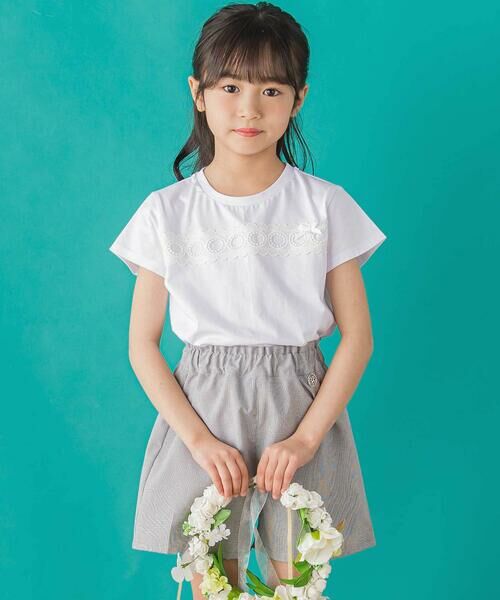 BeBe Petits Pois Vert / ベベ プチ ポワ ヴェール Tシャツ | 【店舗限定】スカラップ丸レーステープ切り替え天竺半袖Tシャツ(95~160cm) | 詳細2