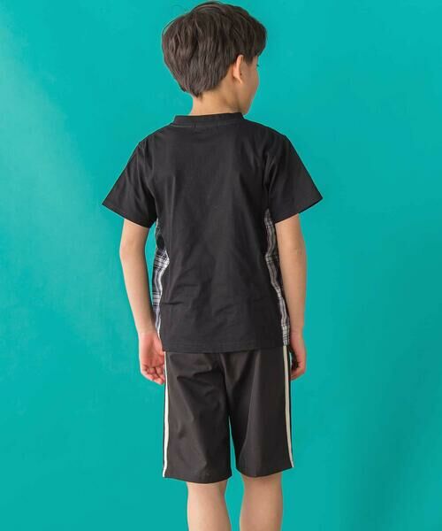 BeBe Petits Pois Vert / ベベ プチ ポワ ヴェール Tシャツ | 【店舗限定】チェック切り替えロゴ刺しゅう天竺Tシャツ(95~150cm) | 詳細4