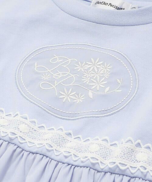 BeBe Petits Pois Vert / ベベ プチ ポワ ヴェール ミニ丈・ひざ丈ワンピース | 袖フリルエンブレム刺しゅうワンピース(95~150cm) | 詳細14