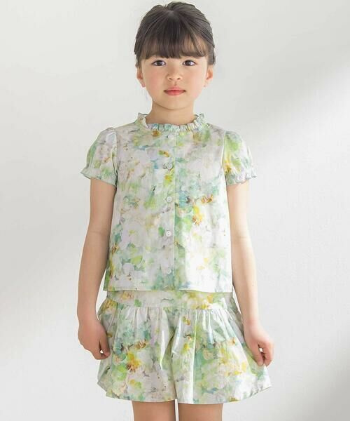 BeBe Petits Pois Vert / ベベ プチ ポワ ヴェール シャツ・ブラウス | 花柄フリルブラウス+キュロットパンツセットアップ(95~150cm)(グリーン系)
