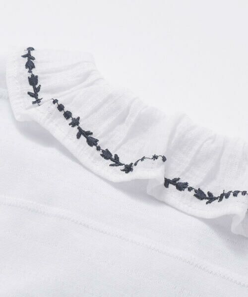 BeBe Petits Pois Vert / ベベ プチ ポワ ヴェール シャツ・ブラウス | 花ライン刺しゅうフリルノースリーブブラウス(95~160cm) | 詳細10