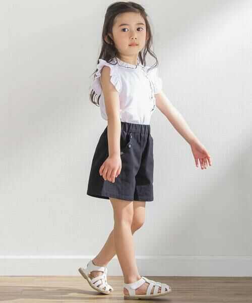 BeBe Petits Pois Vert / ベベ プチ ポワ ヴェール シャツ・ブラウス | 花ライン刺しゅうフリルノースリーブブラウス(95~160cm) | 詳細2