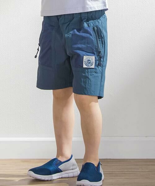 BeBe Petits Pois Vert/ベベ プチ ポワ ヴェール 【撥水】メッシュポケットハーフパンツ(95~150cm) ブルー 110cm BeBe Petits Pois Vert/ベベ プチ ポワ ヴェール 【撥水】メッシュポケットハーフパンツ(95~150cm) ブルー 110cm