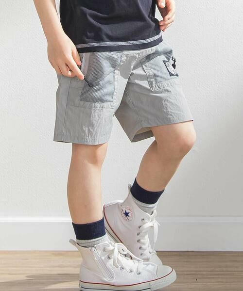 BeBe Petits Pois Vert/ベベ プチ ポワ ヴェール 【撥水】メッシュポケットハーフパンツ(95~150cm) グレー 120cm BeBe Petits Pois Vert/ベベ プチ ポワ ヴェール 【撥水】メッシュポケットハーフパンツ(95~150cm) グレー 120cm