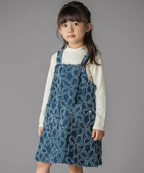 BeBe Petits Pois Vert/ベベ プチ ポワ ヴェール 【店舗限定】花柄フリンジデニムジャンパースカート(95~150cm) ネイビー 140cm