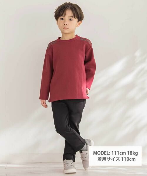 BeBe Petits Pois Vert / ベベ プチ ポワ ヴェール スウェット | 【店舗限定】ショルダーロゴ刺しゅうポンチ長袖トレーナー(95~150cm) | 詳細6