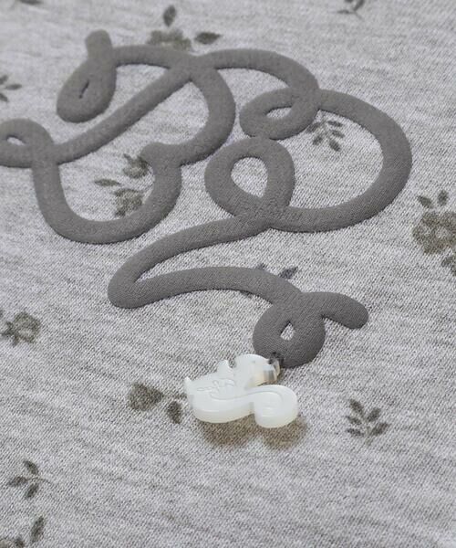 BeBe Petits Pois Vert / ベベ プチ ポワ ヴェール スウェット | 【店舗限定】花柄インクジェット裏毛長袖トレーナー(95~150cm) | 詳細10