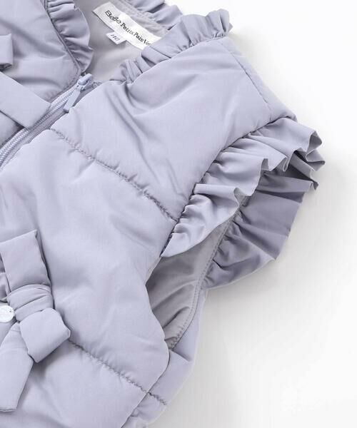 BeBe Petits Pois Vert / ベベ プチ ポワ ヴェール ベスト | 【店舗限定】リボンフリルタフタ中綿ベスト(95~150cm) | 詳細10