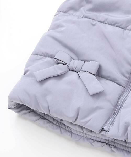 BeBe Petits Pois Vert / ベベ プチ ポワ ヴェール ベスト | 【店舗限定】リボンフリルタフタ中綿ベスト(95~150cm) | 詳細13