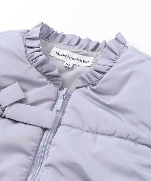 BeBe Petits Pois Vert / ベベ プチ ポワ ヴェール ベスト | 【店舗限定】リボンフリルタフタ中綿ベスト(95~150cm) | 詳細9