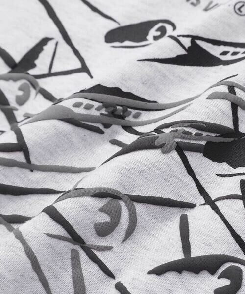 BeBe Petits Pois Vert / ベベ プチ ポワ ヴェール Tシャツ | 【店舗限定】飛行機発泡プリント天竺長袖Tシャツ(95~150cm) | 詳細12