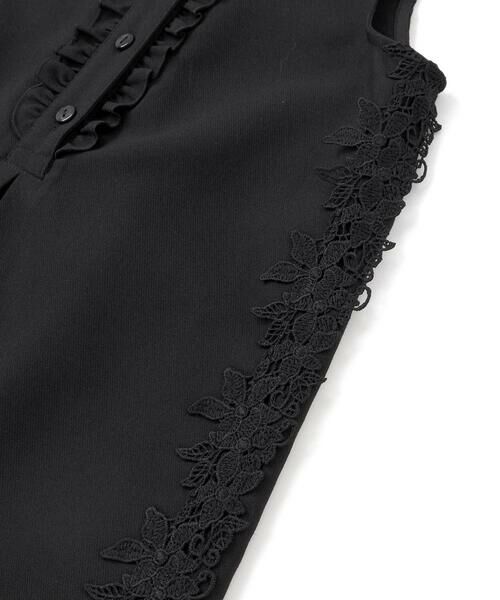 BeBe Petits Pois Vert / ベベ プチ ポワ ヴェール ミニ丈・ひざ丈ワンピース | 【お揃い】フリル&花レースAラインワンピース(95~150cm) | 詳細3