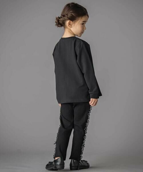 BeBe Petits Pois Vert / ベベ プチ ポワ ヴェール スウェット | 花ストレッチフロントプリーツAライントレーナー(95~160cm) | 詳細12