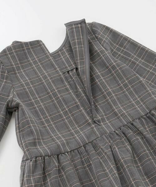 BeBe Petits Pois Vert / ベベ プチ ポワ ヴェール ミニ丈・ひざ丈ワンピース | 【店舗限定】チェックバルーン長袖ワンピース(95~150cm) | 詳細6