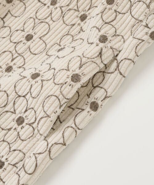 BeBe Petits Pois Vert / ベベ プチ ポワ ヴェール セットアップ | 【店舗限定】花柄コールテンジャンパースカート+長袖リブトップスセット(95~150cm) | 詳細9