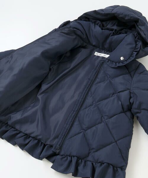 BeBe Petits Pois Vert / ベベ プチ ポワ ヴェール テーラードジャケット | 【店舗限定】タフタフリルキルトダウンジャケット(95~160cm) | 詳細13