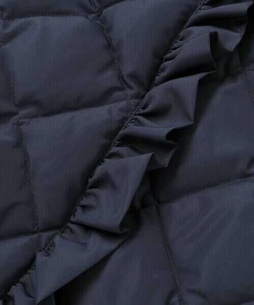 BeBe Petits Pois Vert / ベベ プチ ポワ ヴェール テーラードジャケット | 【店舗限定】タフタフリルキルトダウンジャケット(95~160cm) | 詳細17