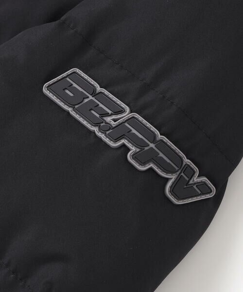 BeBe Petits Pois Vert / ベベ プチ ポワ ヴェール ダウンジャケット・ベスト | 配色タフタ切り替えダウンコート(95~160cm) | 詳細6