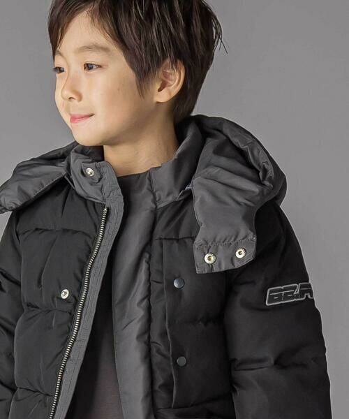 BeBe Petits Pois Vert / ベベ プチ ポワ ヴェール ダウンジャケット・ベスト | 配色タフタ切り替えダウンコート(95~160cm) | 詳細2