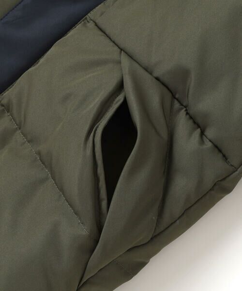 BeBe Petits Pois Vert / ベベ プチ ポワ ヴェール ダウンジャケット・ベスト | 配色タフタ切り替えダウンコート(95~160cm) | 詳細19