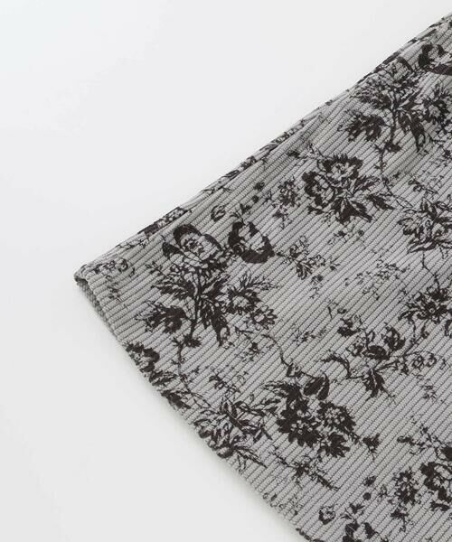 BeBe Petits Pois Vert / ベベ プチ ポワ ヴェール ミニ丈・ひざ丈ワンピース | 【店舗限定】花柄コールテンフリルワンピース(95~150cm) | 詳細13