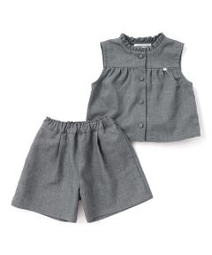 BeBe Petits Pois Vert / ベベ プチ ポワ ヴェール その他トップス | 【店舗限定】型押し花柄ベスト＋ショートパンツセットアップ(95~150cm)