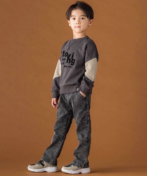 BeBe Petits Pois Vert / ベベ プチ ポワ ヴェール スウェット | 【店舗限定】裏毛配色切り替えフロッキープリントトレーナー(95~160cm) | 詳細1