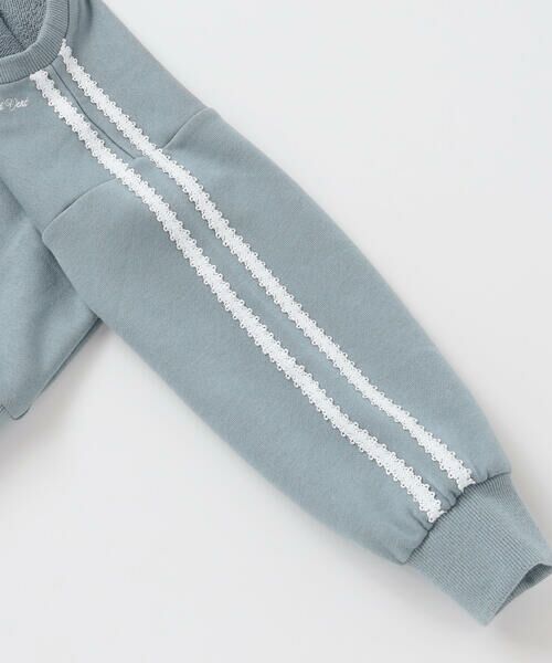 BeBe Petits Pois Vert / ベベ プチ ポワ ヴェール スウェット | 【店舗限定】【お揃い】裏毛袖ラインレーストレーナー(95~150cm) | 詳細10