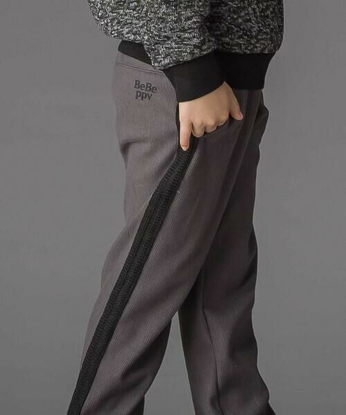 BeBe Petits Pois Vert / ベベ プチ ポワ ヴェール チノ・ワークパンツ | サイドテープ起毛ニットロングパンツ(95~150cm) | 詳細7