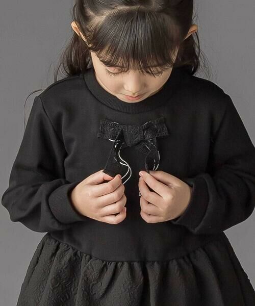 BeBe Petits Pois Vert / ベベ プチ ポワ ヴェール スウェット | 【店舗限定】裏毛ジャガード切り替えリボントレーナー(95~150cm) | 詳細14