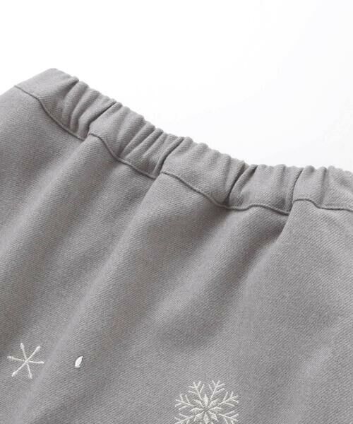 BeBe Petits Pois Vert / ベベ プチ ポワ ヴェール その他パンツ | 雪刺しゅう+ラインストーンスカート(100~150cm) | 詳細7