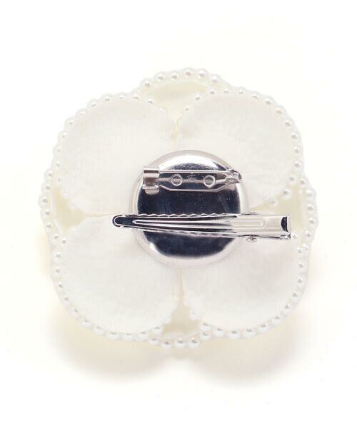 BeBe Petits Pois Vert / ベベ プチ ポワ ヴェール ブローチ・コサージュ | 【店舗限定】カメリアコサージュ | 詳細2