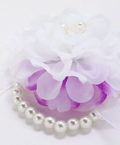 BeBe Petits Pois Vert / ベベ プチ ポワ ヴェール ブローチ・コサージュ | 【店舗限定】フラワーブーケコサージュ | 詳細3