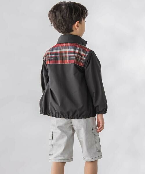 BeBe Petits Pois Vert / ベベ プチ ポワ ヴェール ブルゾン | 【お揃い】タフタ+チェック切り替えジップアップブルゾン(95~150cm) | 詳細3