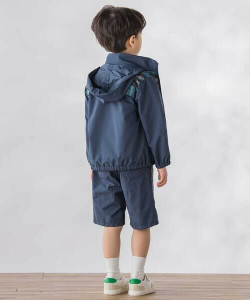 BeBe Petits Pois Vert / ベベ プチ ポワ ヴェール ブルゾン | 【お揃い】タフタ+チェック切り替えジップアップブルゾン(95~150cm) | 詳細11