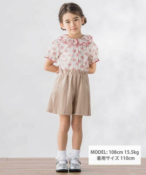 BeBe Petits Pois Vert / ベベ プチ ポワ ヴェール シャツ・ブラウス | バラ柄スカラップ襟半袖ブラウス(95~150cm) | 詳細1