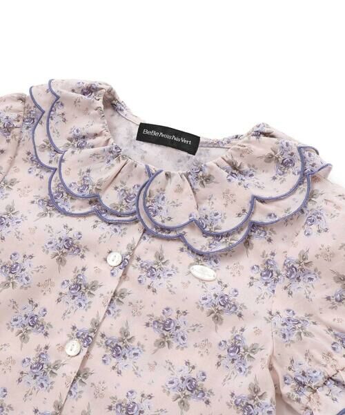 BeBe Petits Pois Vert / ベベ プチ ポワ ヴェール シャツ・ブラウス | バラ柄スカラップ襟半袖ブラウス(95~150cm) | 詳細7