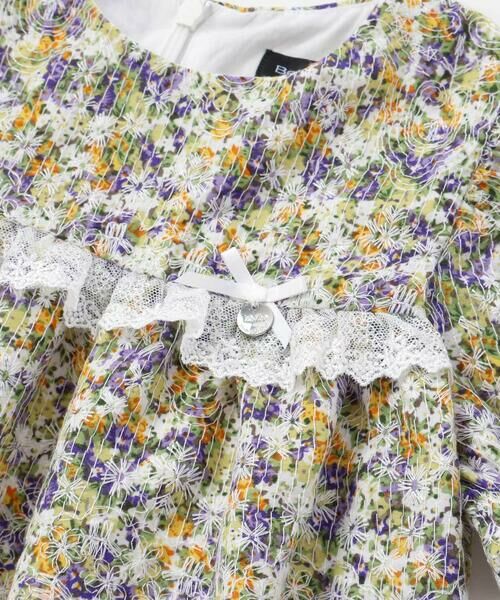 BeBe Petits Pois Vert / ベベ プチ ポワ ヴェール ミニ丈・ひざ丈ワンピース | 花刺しゅう＋花プリントワンピース(95~150cm) | 詳細11