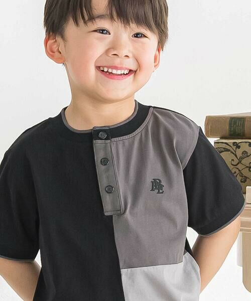 BeBe Petits Pois Vert / ベベ プチ ポワ ヴェール Tシャツ | キレイ天竺切り替え配色ハイショクTシャツ(95~160cm) | 詳細3