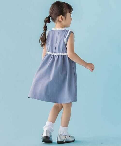 BeBe Petits Pois Vert / ベベ プチ ポワ ヴェール ミニ丈・ひざ丈ワンピース | 【店舗限定】レースフレアジャンパースカート(95〜150cm) | 詳細13