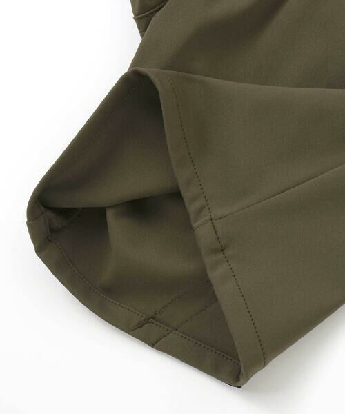 BeBe Petits Pois Vert / ベベ プチ ポワ ヴェール ショート・ハーフ・半端丈パンツ | 【店舗限定】バック三角ポイント切替ショートパンツ(95〜150cm) | 詳細15