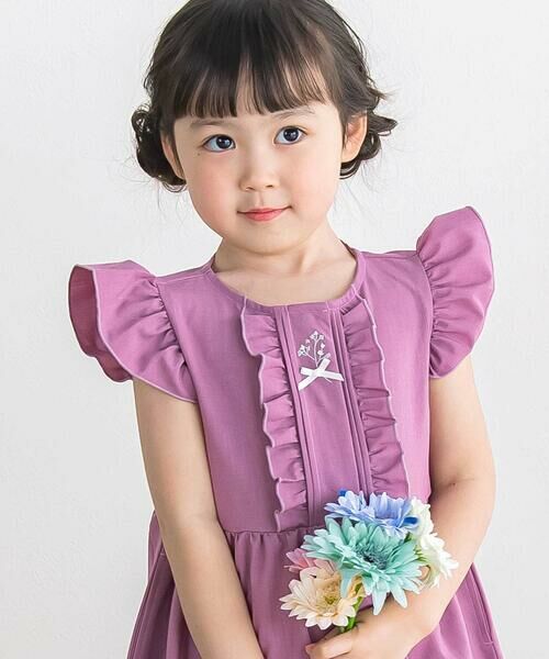 BeBe Petits Pois Vert / ベベ プチ ポワ ヴェール ミニ丈・ひざ丈ワンピース | 【店舗限定】フリルスリーブワンピース(95~150cm) | 詳細3