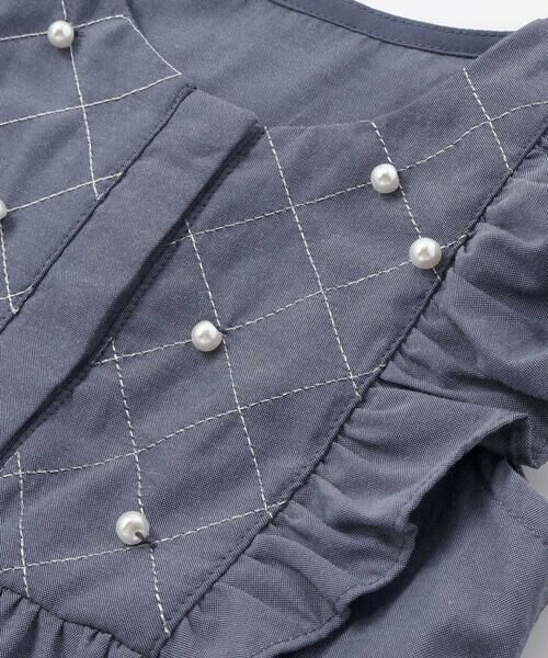 BeBe Petits Pois Vert / ベベ プチ ポワ ヴェール その他トップス | 【店舗限定】パール付きフリルショルダー ギャザーワンピース+ポシェットセット(95〜150cm) | 詳細8