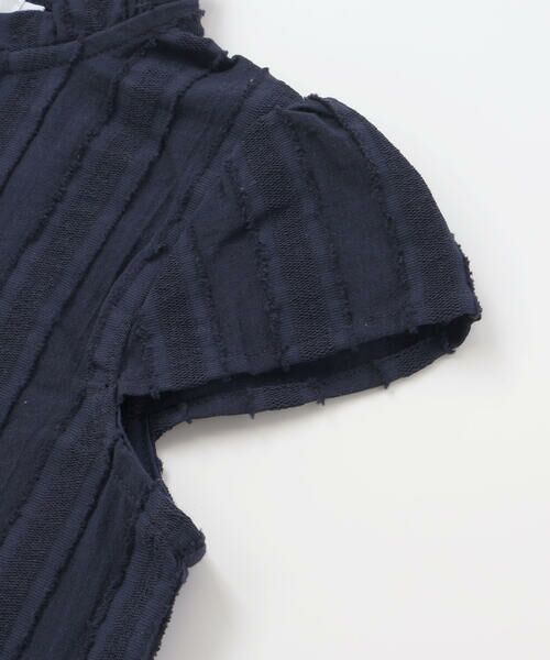 BeBe Petits Pois Vert / ベベ プチ ポワ ヴェール シャツ・ブラウス | 【店舗限定】立体ストライプ裾スカラップブラウス(95〜150cm) | 詳細11