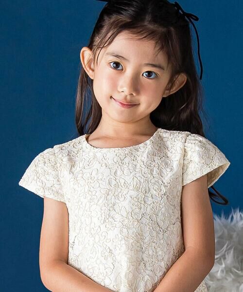 BeBe Petits Pois Vert / ベベ プチ ポワ ヴェール ミニ丈・ひざ丈ワンピース | フラワーレース刺しゅうワンピース(95~150cm) | 詳細2