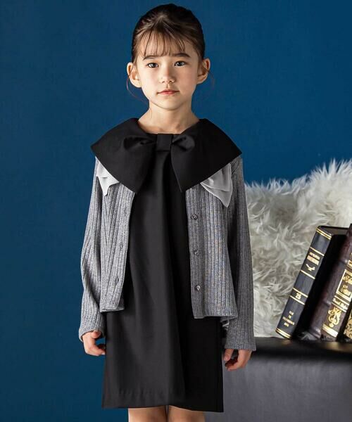 BeBe Petits Pois Vert / ベベ プチ ポワ ヴェール ミニ丈・ひざ丈ワンピース | フロントリボンタックジャンパースカート(95~160cm) | 詳細1