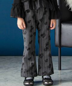 BeBe Petits Pois Vert / ベベ プチ ポワ ヴェール その他パンツ | ローズストライプフレアロングパンツ(95~150cm)