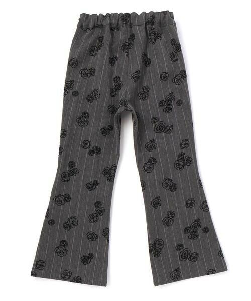 BeBe Petits Pois Vert / ベベ プチ ポワ ヴェール その他パンツ | ローズストライプフレアロングパンツ(95~150cm) | 詳細4