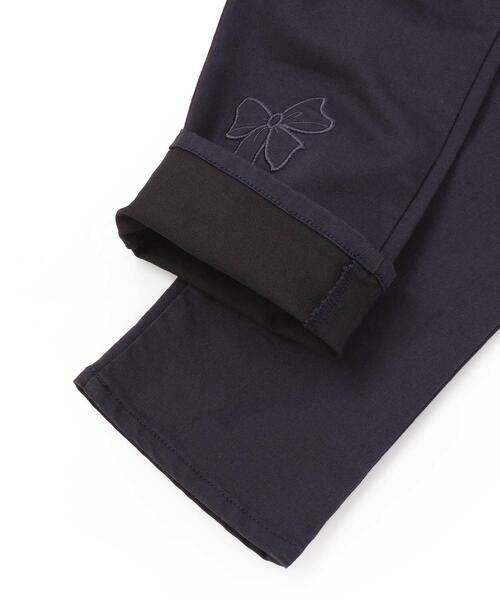 BeBe Petits Pois Vert / ベベ プチ ポワ ヴェール その他パンツ | 【店舗限定】リボン刺しゅうカラーデニムロングパンツ(95~160cm) | 詳細10