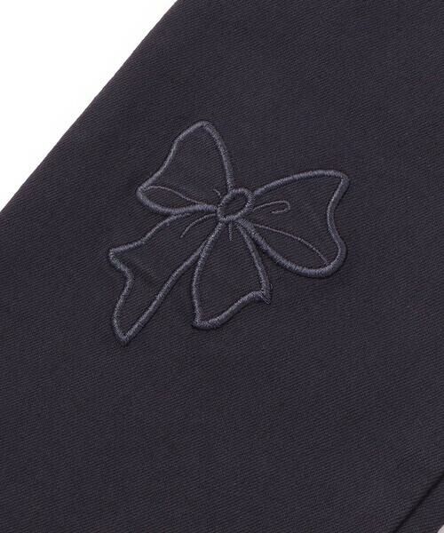 BeBe Petits Pois Vert / ベベ プチ ポワ ヴェール その他パンツ | 【店舗限定】リボン刺しゅうカラーデニムロングパンツ(95~160cm) | 詳細8